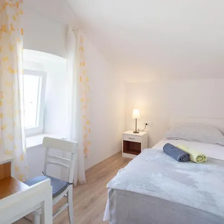 Hébergement de vacances Stunning In With Kitchen